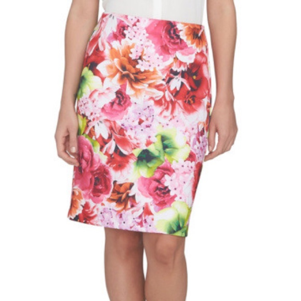 Floral skirt CeCe by Cynthia Steffe